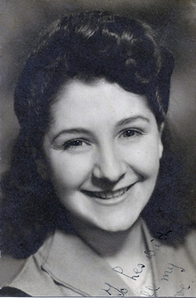 Dora Lee